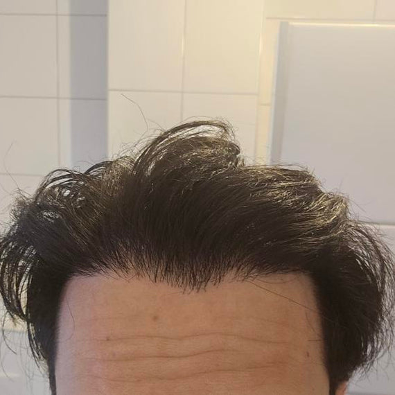 Keanu (27) na