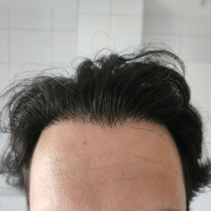 Keanu (27) voor